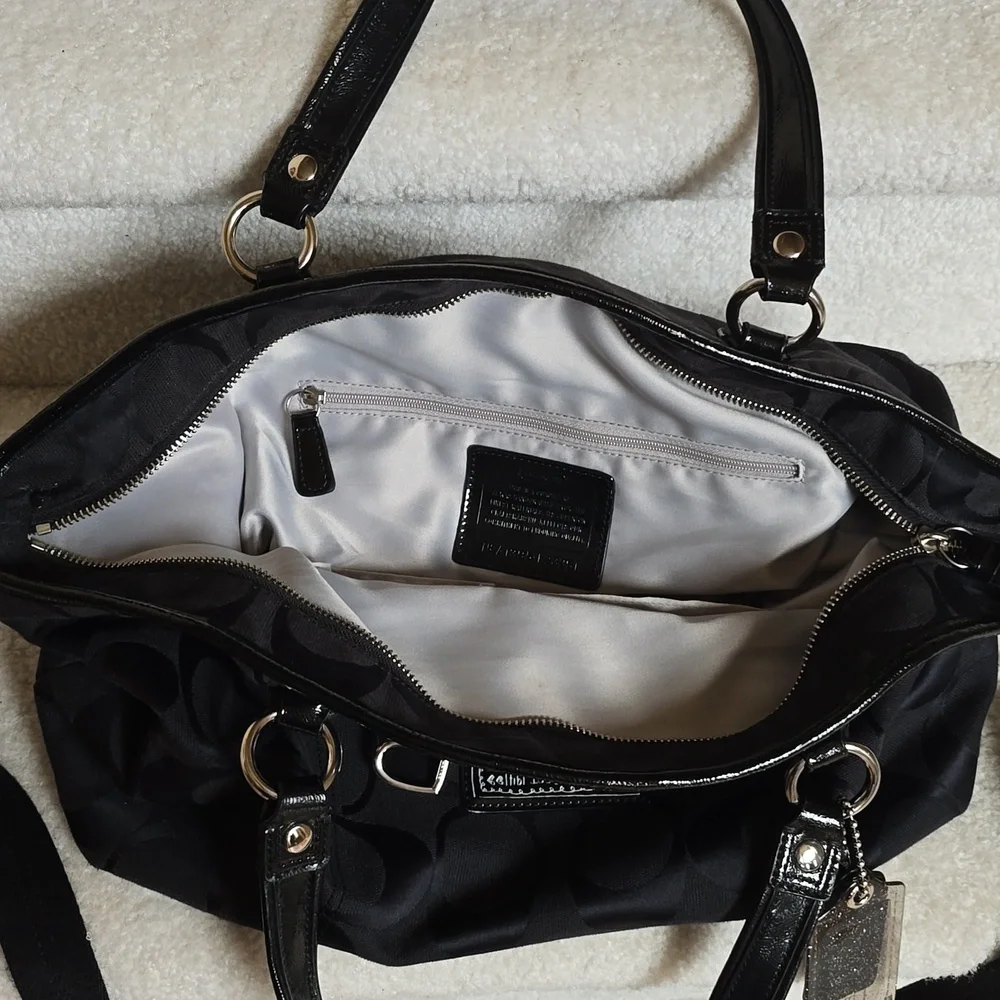 Coach Black Satchel Bag - Picture 3 of 4